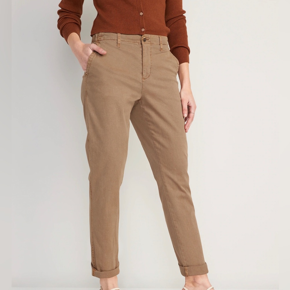 High-Waisted OGC Chino Size Small